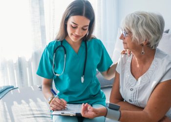 En Sonora avanza registro a Pensión Mujeres Bienestar;en curso, programa Salud Casa por Casa