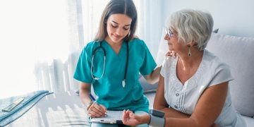 En Sonora avanza registro a Pensión Mujeres Bienestar;en curso, programa Salud Casa por Casa