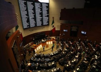 Avala Senado blindar reformas de la 4T a la Constitución