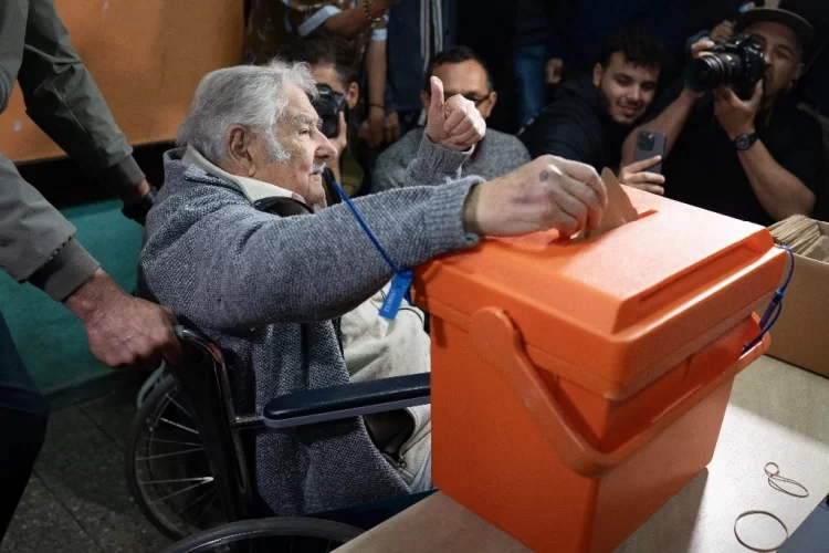 Quizás sea mi “último voto”, dice José Mujica en elecciones de Uruguay