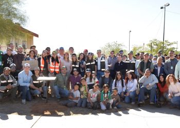 Llevan Toño Astiazarán y Patty Ruibal Hermosillo Crece Verde a La Cholla, con mega reforestación
