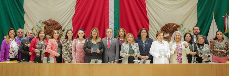El Congreso de Sonora entrega la Presea del Poderío de las Mujeres 2024 a diez ciudadanas