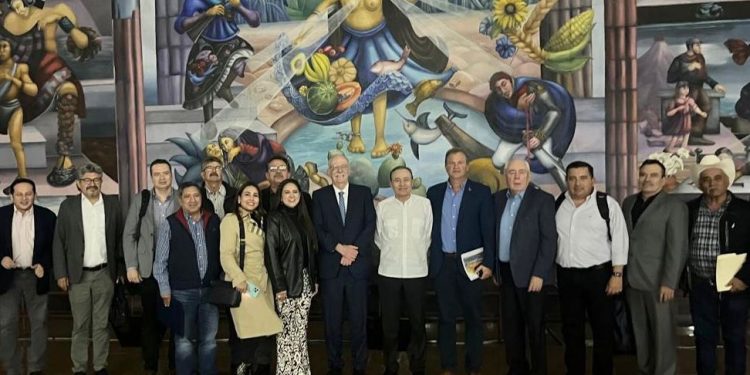 Logran Gobernador Durazo y Julio Berdegué acuerdos en beneficio del campo sonorense