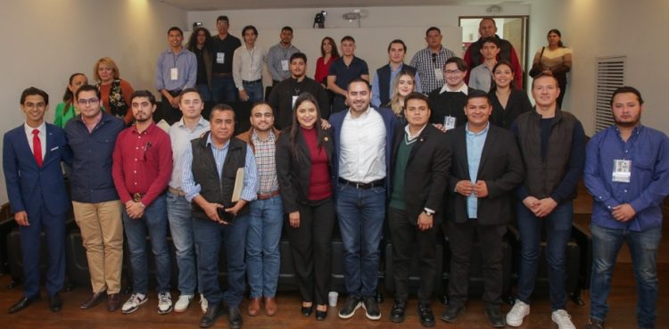 Presentan propuestas del concurso Iniciativa de Ley Juvenil 2024