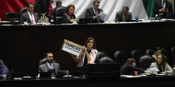 Avalan diputados desaparición de autónomos