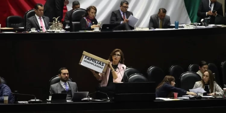 Avalan diputados desaparición de autónomos