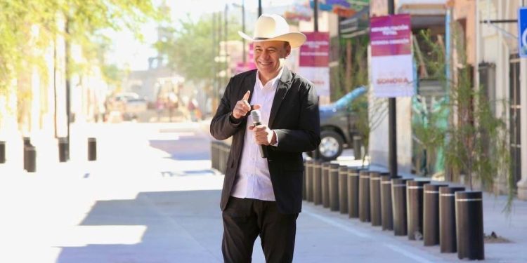 Gobernador Durazo cumple a sonorenses con rehabilitación de más de 120 vialidades en municipios