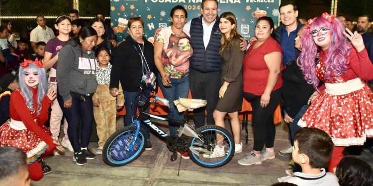 Anuncia Toño Astiazarán rehabilitación de parque en la Café Combate