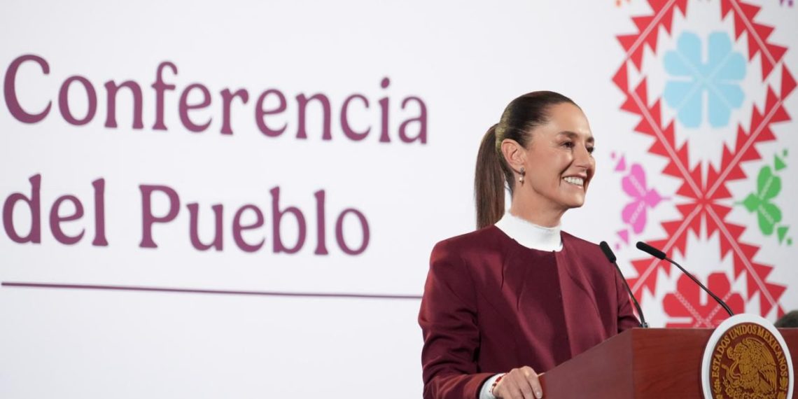 Anuncia Claudia Sheinbaum incremento del 12% al salario mínimo en 2025; aumentará a $278.80 general y $419.88 en la frontera norte