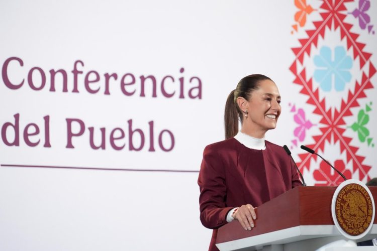 Anuncia Claudia Sheinbaum incremento del 12% al salario mínimo en 2025; aumentará a $278.80 general y $419.88 en la frontera norte