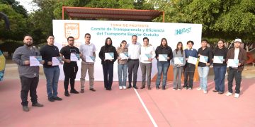 Estudiantes beneficiados cuidarán el correcto funcionamiento y transparencia del HBUS: Toño Astiazarán