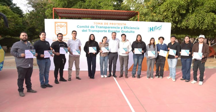 Estudiantes beneficiados cuidarán el correcto funcionamiento y transparencia del HBUS: Toño Astiazarán