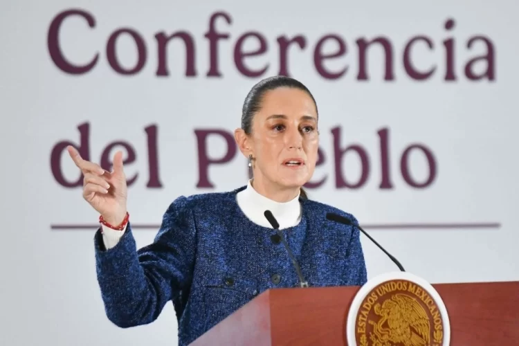 Debe Salinas Pliego pagar los impuestos que adeuda: Sheinbaum
