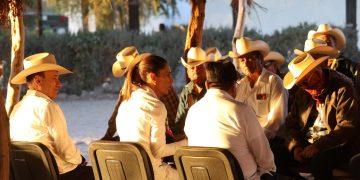 Agradecen estudiantes de pueblos originarios a Gobernador Durazo y Presidenta Sheinbaum por entrega de Universidad de Pueblo Yaqui