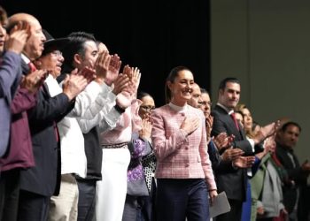 Claudia Sheinbaum lidera encuentro nacional con alcaldes y gobernadores de todos los partidos políticos