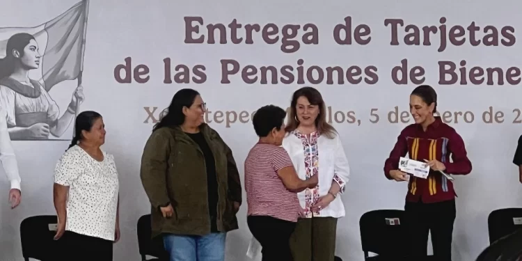 Encabeza Sheinbaum entrega de tarjetas del Bienestar en Morelos