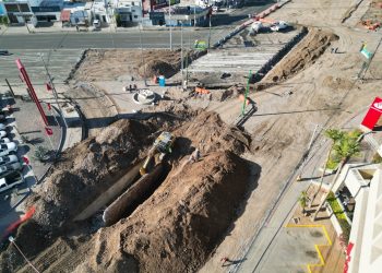 Anuncia Toño Astiazarán dobles turnos laborales en construcción de puente a desnivel Colosio y Solidaridad