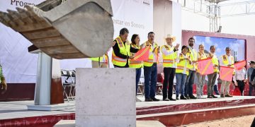 Agradecen ciudadanos a Gobernador Durazo por oportunidad de adquirir una casa con Programa Nacional de Vivienda