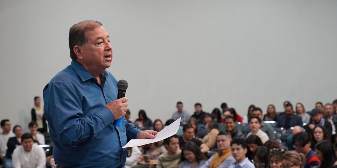Cuauhtémoc González cierra campaña con un llamado al cambio: “¡Es la hora de la comunidad universitaria!”