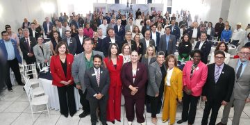 Gobernador Durazo fortalece diálogo y cooperación entre Sonora y Arizona en beneficio de la megarregión: Paulina Ocaña