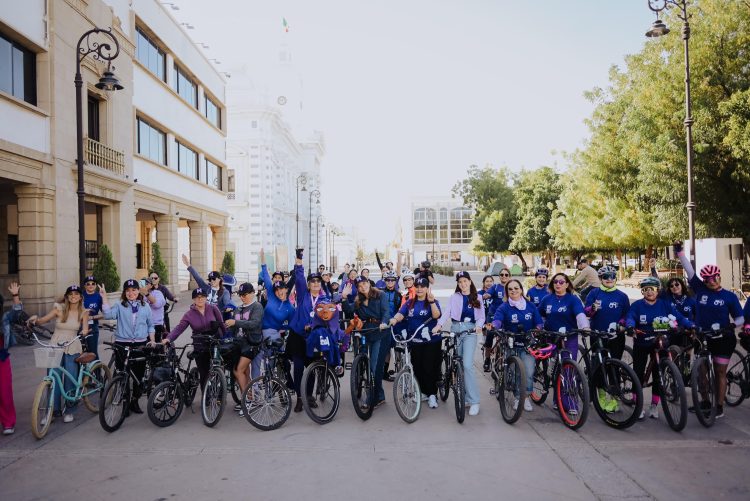Participa Patty Ruibal en la “Rodada por las Mujeres” en Hermosillo