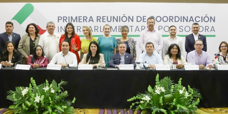 Celebran legisladores locales y federales sonorenses primera Reunión de Coordinación Interparlamentaria