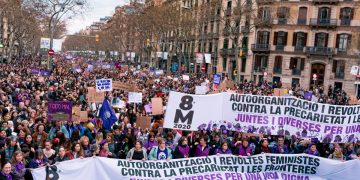 Mujeres en el mundo conmemoran el 8M