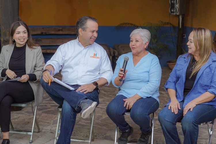 Da Toño Astiazarán atención directa a vecinos del Sahuaro durante el “Miércoles en tu Colonia”