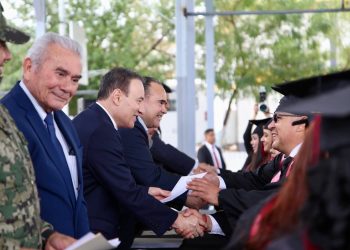 Gobernador Durazo refuerza corporaciones de seguridad con más policías egresados de la USP