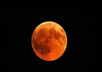Hermosillenses y Arizona podrán ser testigos hoy del eclipse total lunar
