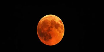Hermosillenses y Arizona podrán ser testigos hoy del eclipse total lunar