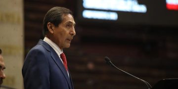 Rogelio Ramírez de la O deja finanzas públicas estables, Edgar Amador Zamora, nuevo titular de Hacienda