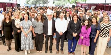 Gobernador Durazo oferta más de mil empleos para mujeres en la Feria Nacional 2025