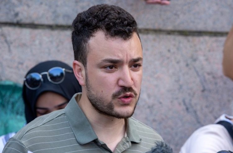 EU detiene a líder de protestas propalestinas en la Universidad de Columbia