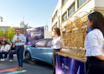 Celebra Toño Astiazarán sorteo “En La H Cumpliendo Ganas” con ganador del automóvil JAC E10X 2025_