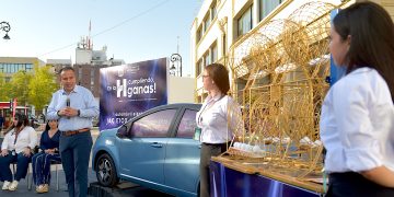 Celebra Toño Astiazarán sorteo “En La H Cumpliendo Ganas” con ganador del automóvil JAC E10X 2025_