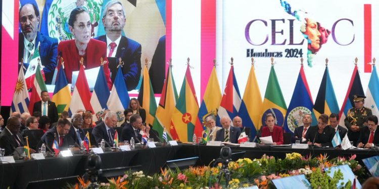 Invita Claudia Sheinbaum a realizar “Cumbre por el Bienestar Económico de América Latina y el Caribe” (CELAC)