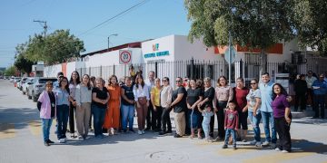 Beneficia Toño Astiazarán a hermosillenses con pavimento de concreto en varios puntos de la ciudad