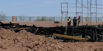 El incendio de la iglesia de Marana, Arizona, fue alimentado por problemas de amor y dinero, dijo el sospechoso a la policía.