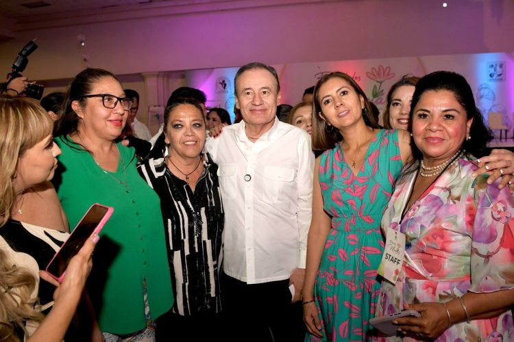 Gobernador Durazo reconoce labor de 3 mil madres trabajadoras al servicio del Gobierno de Sonora