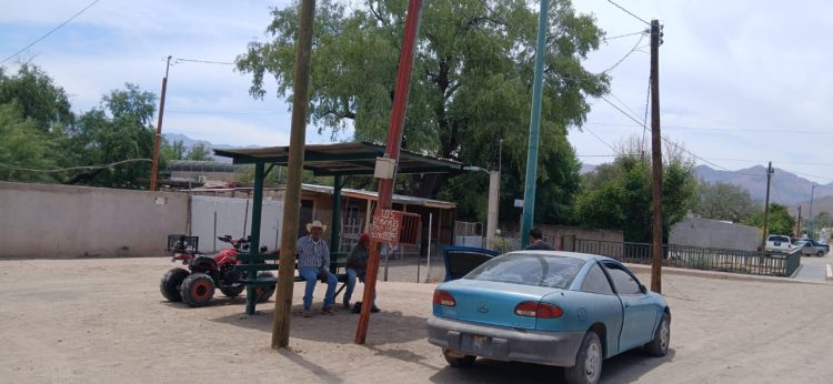 Así se mueve la vida entre pueblos, el transporte que conecta comunidades en la Sierra de Sonora.