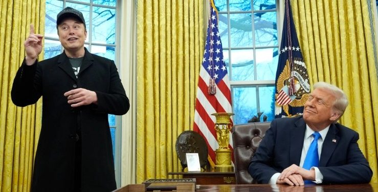 Musk deja su puesto en gobierno de EU tras criticar proyecto de ley de Trump
