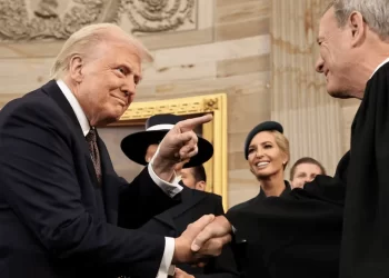 Aranceles globales de Trump se restablecen temporalmente; corte de apelación suspende el fallo que los bloquea