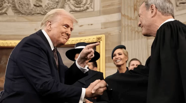 Aranceles globales de Trump se restablecen temporalmente; corte de apelación suspende el fallo que los bloquea