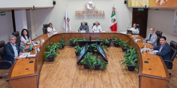 IEE Sonora aprueba procedimiento para atender supuestos de empates y criterios de paridad de género