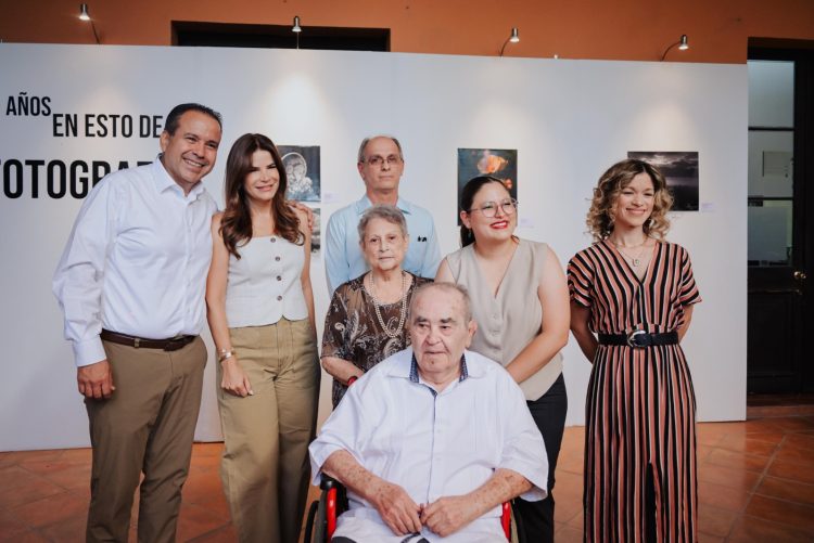 Inauguran Toño Astiazarán y Patty Ruibal la Ruta del Arte con homenaje a Memo Moreno