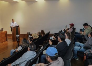 Diputado Omar Del Valle Colosio informa sobre balance del segundo periodo de sesiones