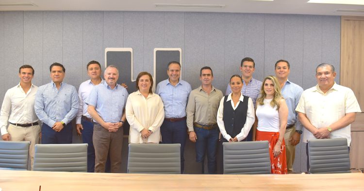 Impulsa Toño Astiazarán inversiones y empleo con programa “Hermosillo Cómo Sí”, para la simplificación de trámites