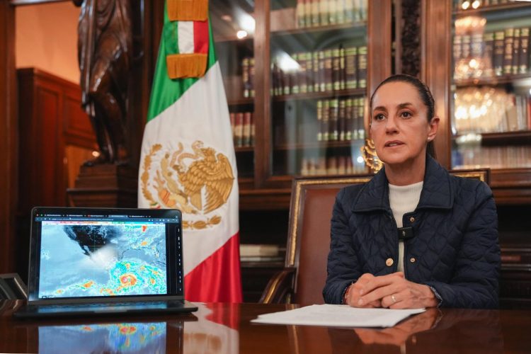 Por categoría 3 del huracán Erick, presidenta Claudia Sheinbaum emite recomendaciones a los habitantes de las costas de Guerrero y Oaxaca