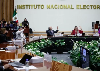 Tras encontronazo, valida INE elección de ministros para la SCJN